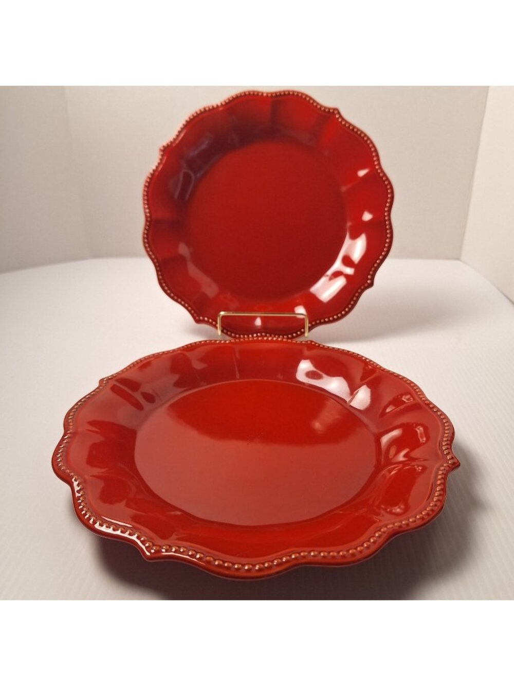 SET OF (2) PIONEER WOMAN "PAIGE RED" DINNER PLATES SCALLOPED AND BEADED RIM